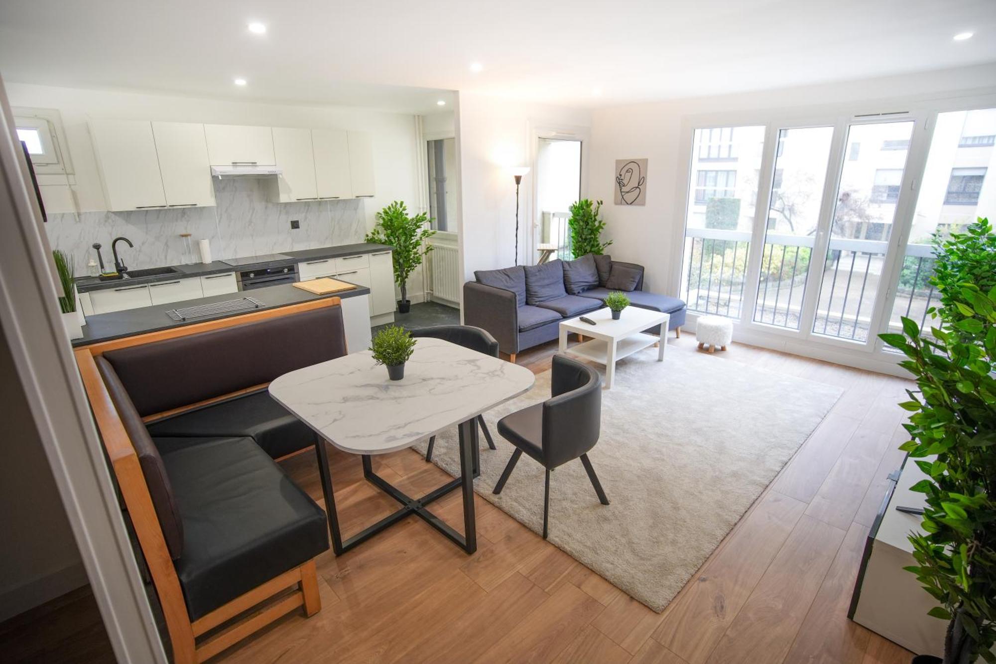 Keyless Moderne Et Spacieux 90 M2 Parking Apartment *